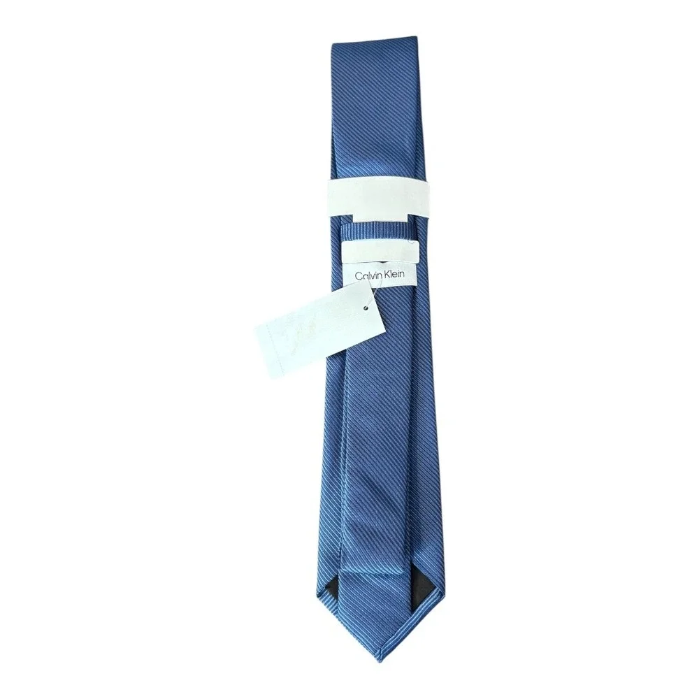 Calvin Klein Necktie Mens Blue‎ Ribbed Silk Blend Business Classic Formal NWT